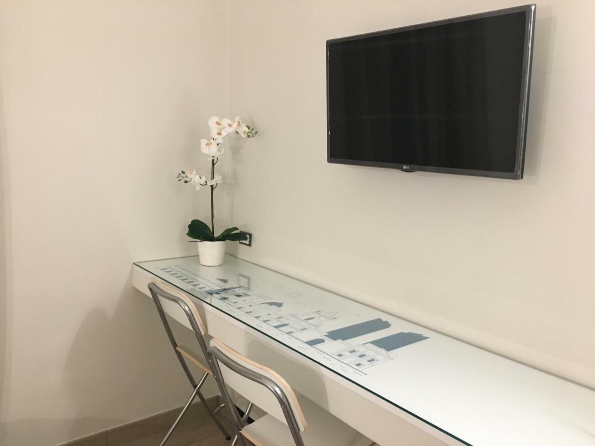 نابولي B&B Emme21 المظهر الخارجي الصورة