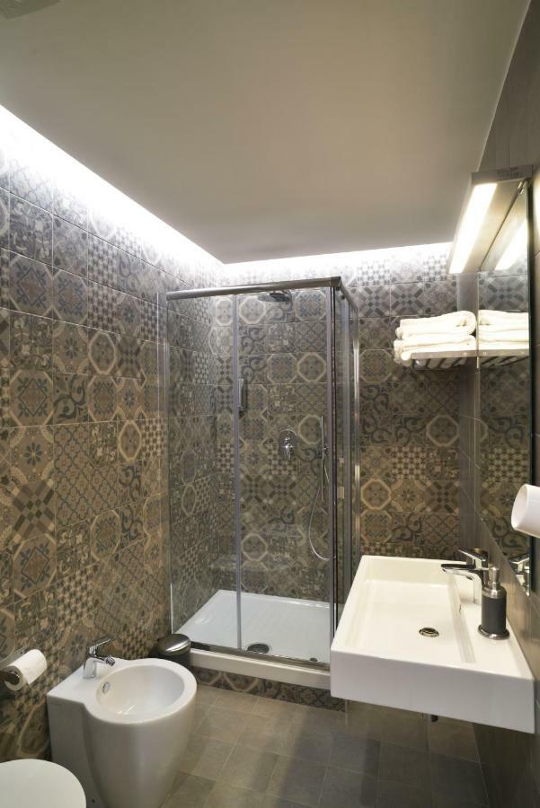 نابولي B&B Emme21 المظهر الخارجي الصورة