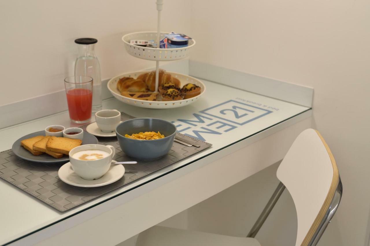 نابولي B&B Emme21 المظهر الخارجي الصورة