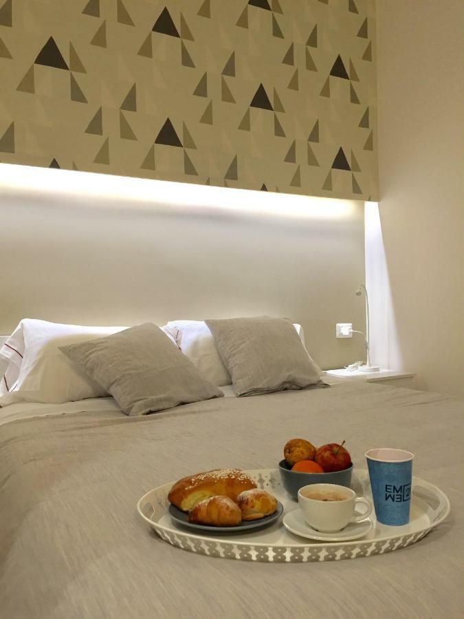 نابولي B&B Emme21 المظهر الخارجي الصورة